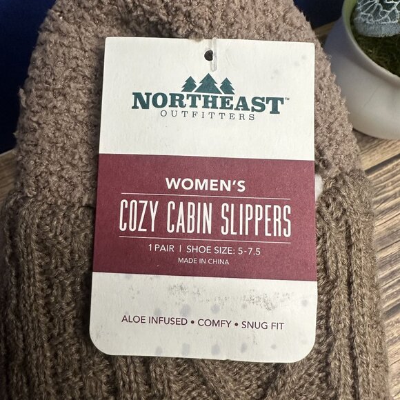 NWT Northeast Outfitters Women's Cozy Cabin Slippers Size S/M (Diamond Taupe) - Picture 2 of 9